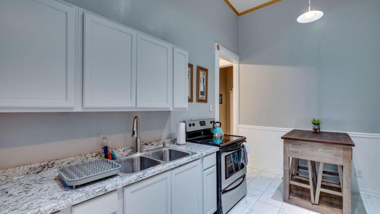 Elegant 2 Bed Directly On Forsyth Park Daire Savannah Dış mekan fotoğraf