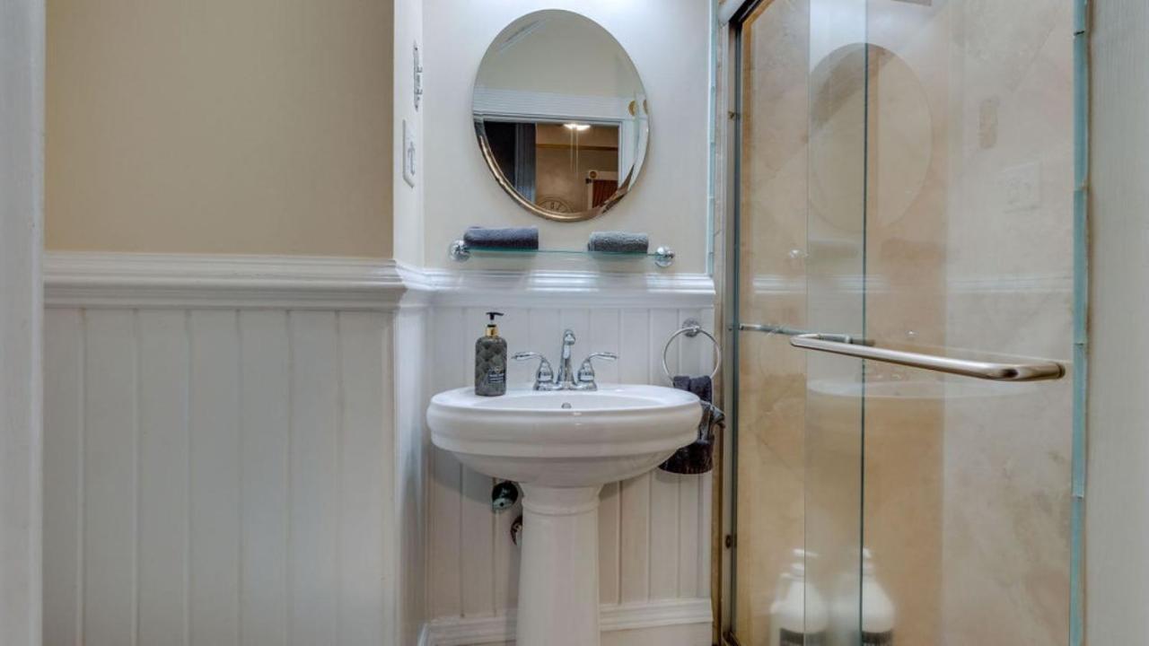 Elegant 2 Bed Directly On Forsyth Park Daire Savannah Dış mekan fotoğraf